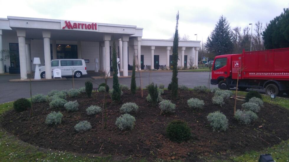 Création rd point Marriott CDG